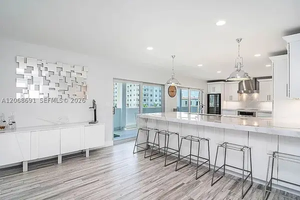 1700 SE 15th St #401, Fort Lauderdale, FL 33316