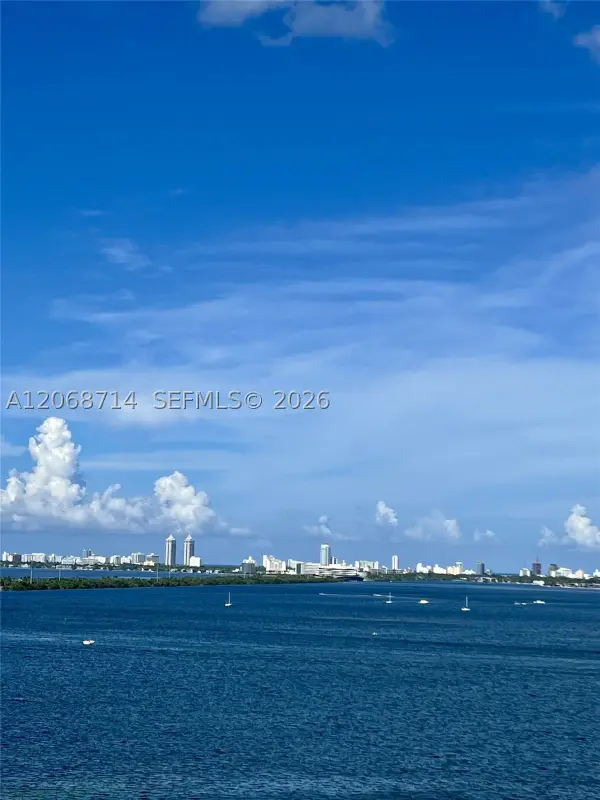 600 NE 27th St #1604, Miami, FL 33137