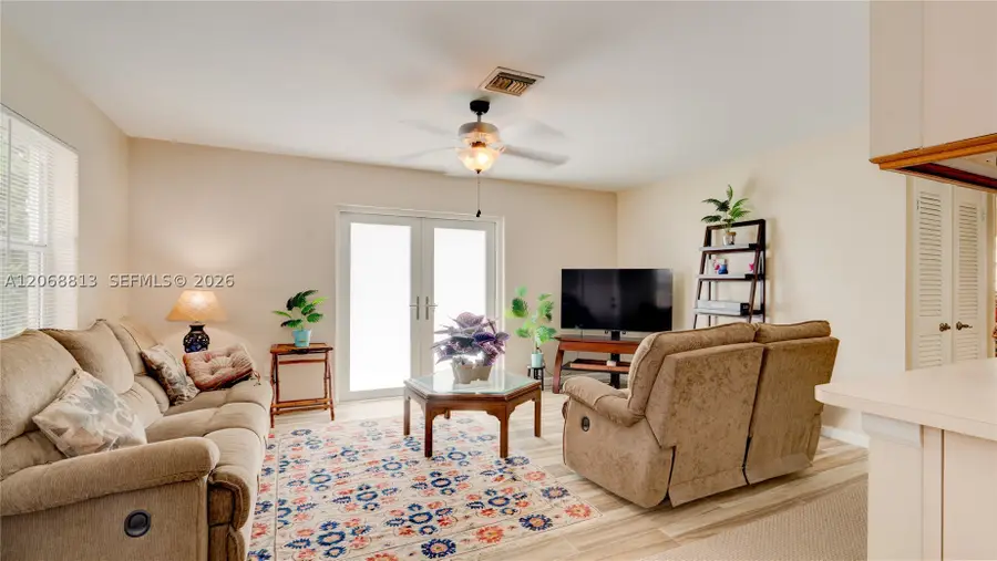 3344 Plaza Pl, Lake Worth, FL 33462 - #3