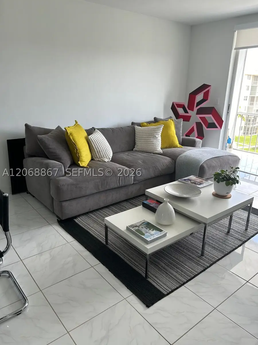 2851 Leonard Dr #J503, Aventura, FL 33160 - #3