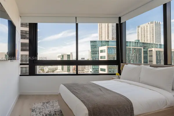 225 N Miami Ave #1702, Miami, FL 33128