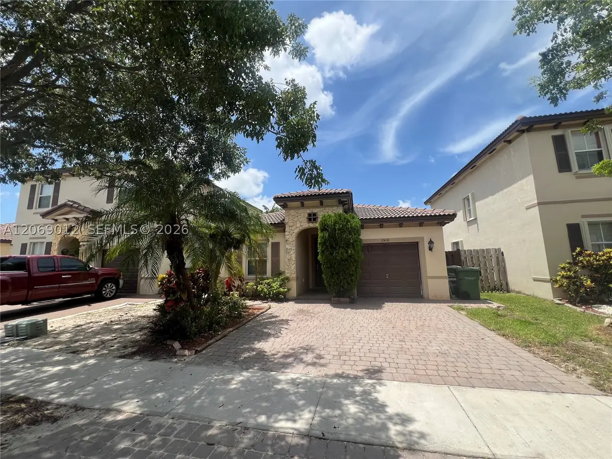 2410 NE 4th St, Homestead, FL 33033 - #1