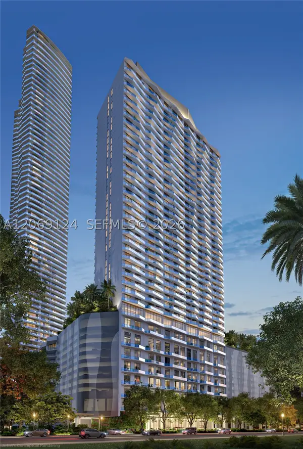 77 SE 5th St #412, Miami, FL 33131