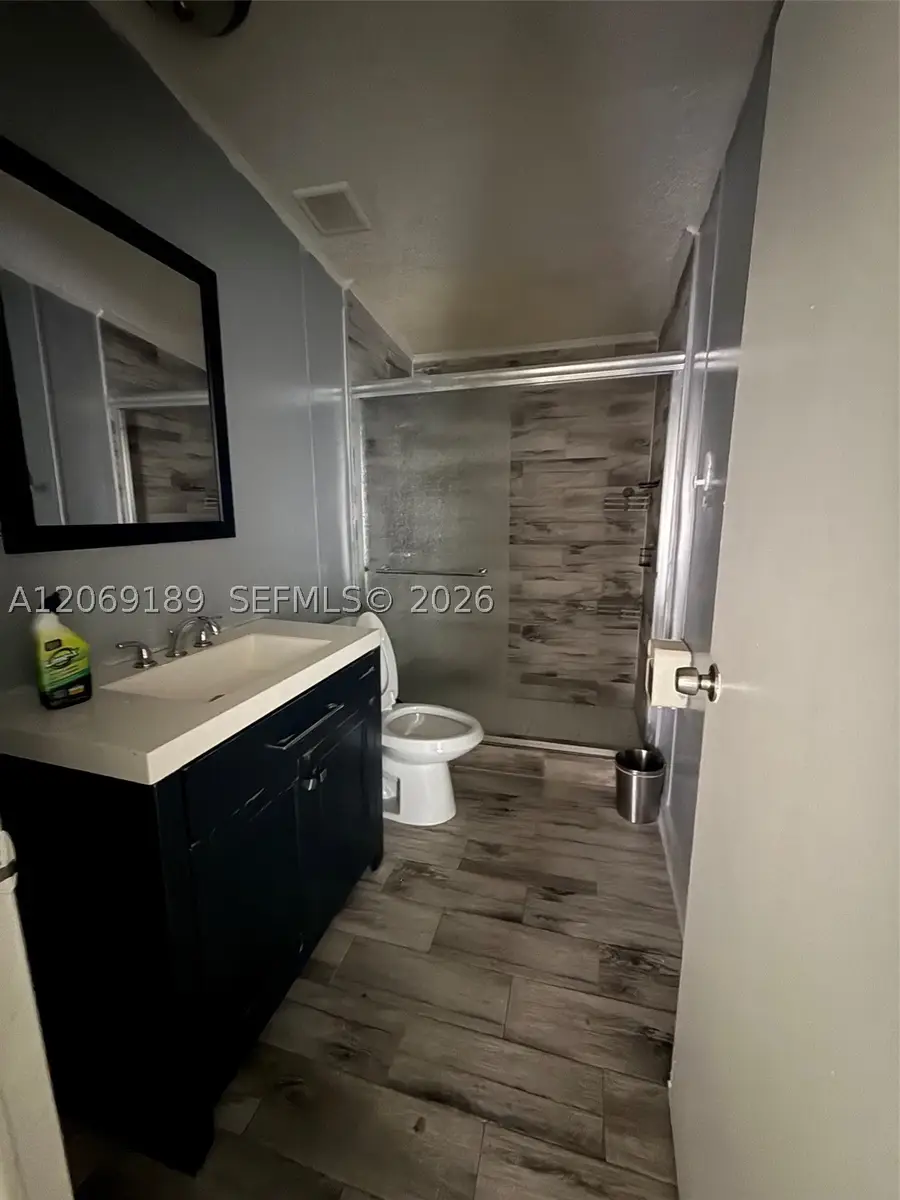 Address Withheld By Seller, Miami, FL 33187 - #2