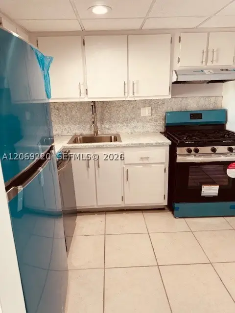 Address Withheld By Seller, Miami, FL 33176 - #2