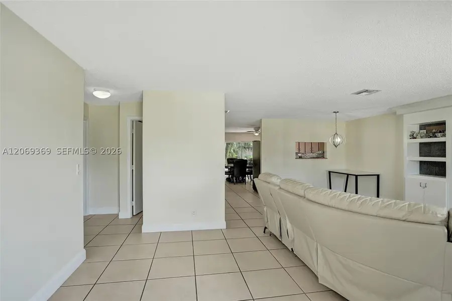 5451 Chicory Ln, Lake Worth, FL 33463 - #3