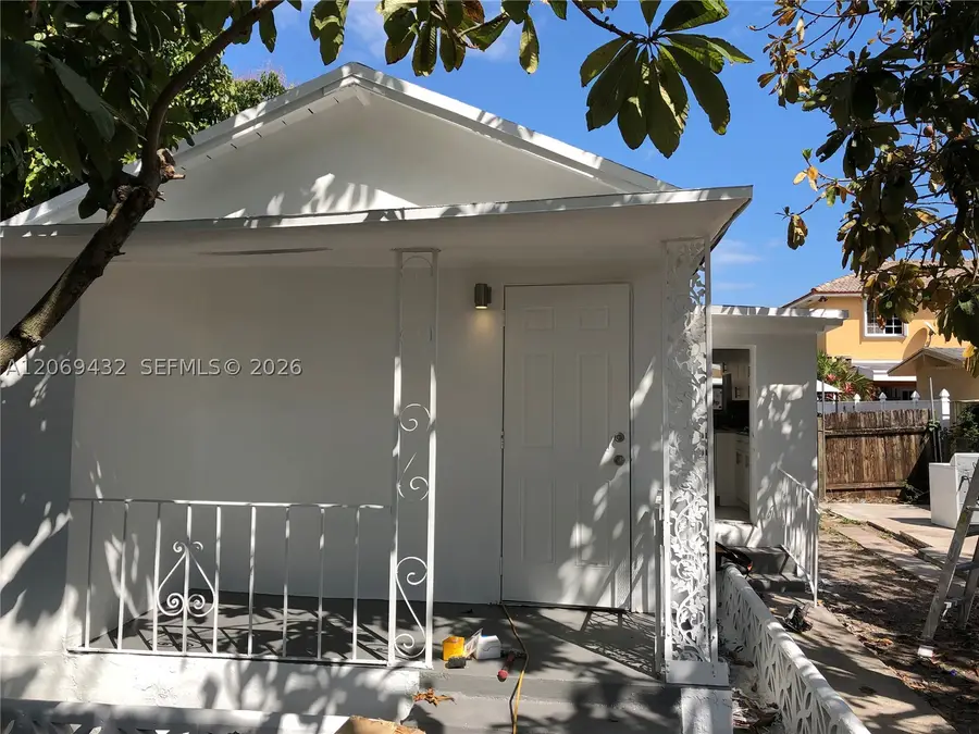 2053 SW 60th Ave, Miami, FL 33155 - #3