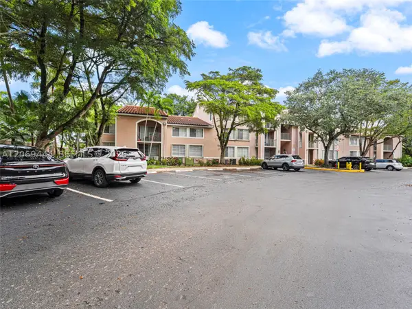 12106 Saint Andrews Pl #202, Miramar, FL 33025