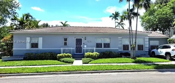 2470 SW 23rd Ave, Miami, FL 33145