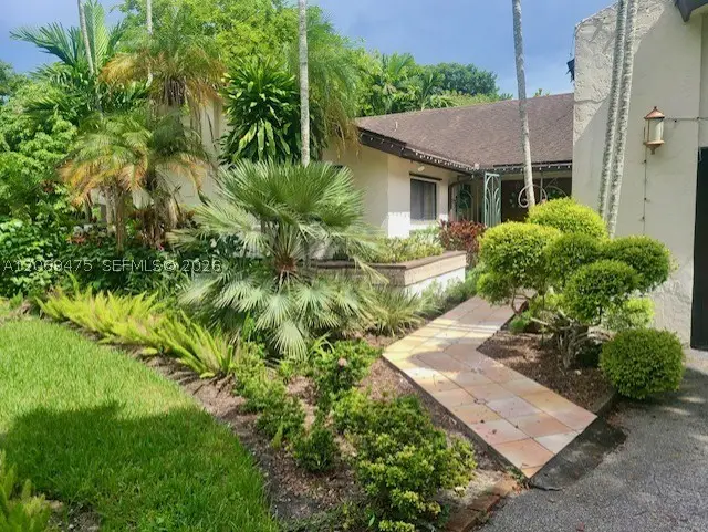 10220 SW 91st St, Miami, FL 33176 - #1