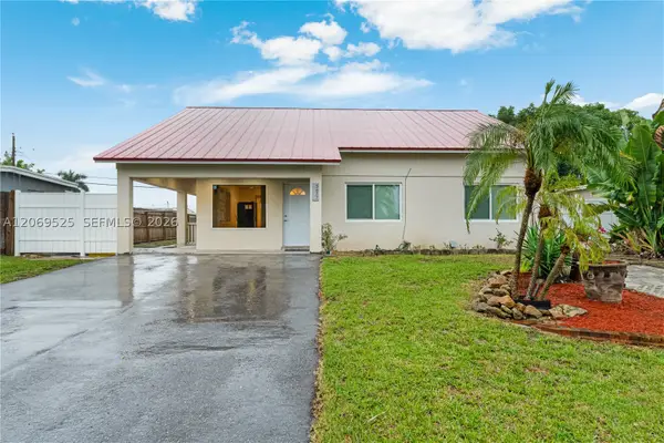 5677 Maypop Rd, West Palm Beach, FL 33415