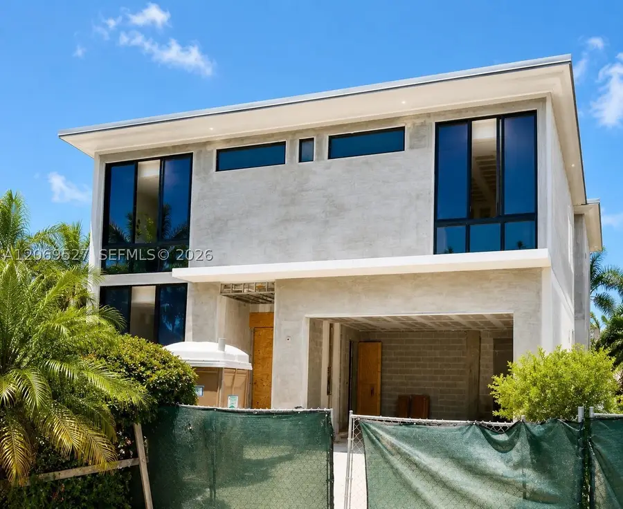 2377 SE 15th St, Pompano Beach, FL 33062 - #2