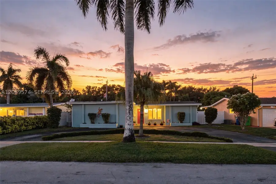 2250 NW 81st Ave, Sunrise, FL 33322 - #2