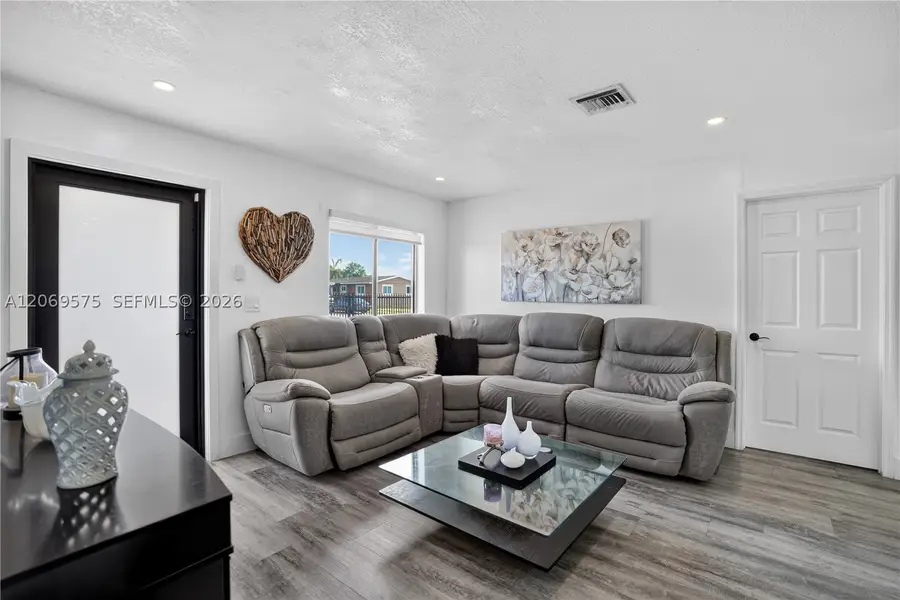 10660 SW 164th St, Miami, FL 33157 - #3