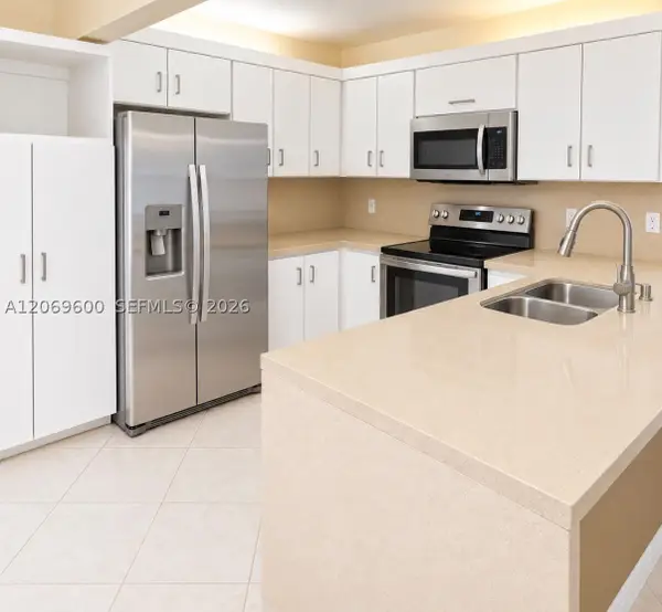 464 NE 210th Cir Ter #201-10A, Miami, FL 33179