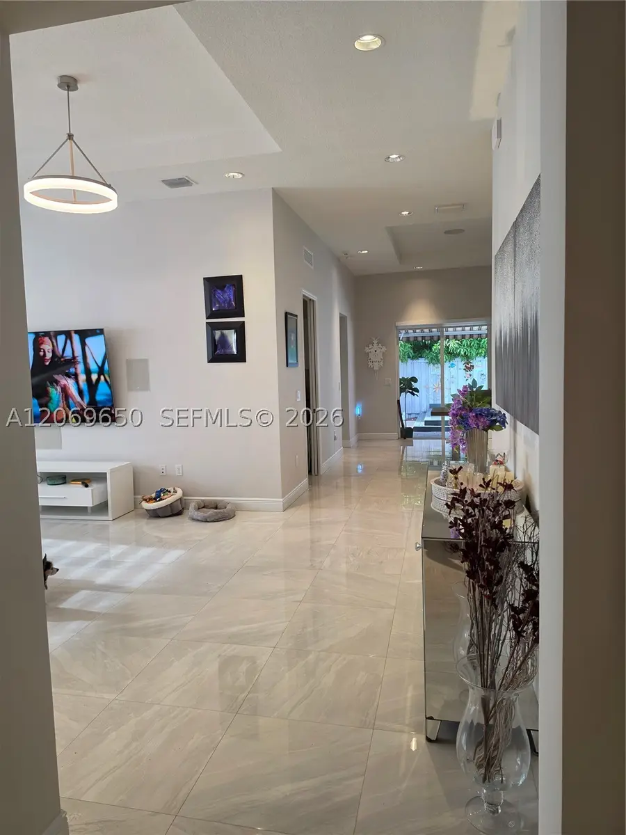 14941 SW 174th St, Miami, FL 33187 - #3