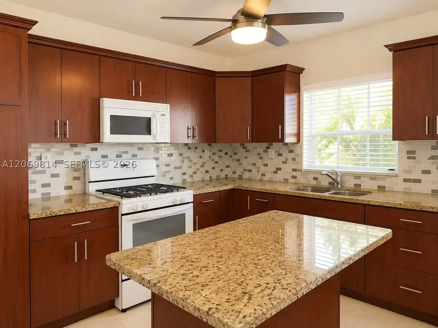 325 NE 108th St, Miami, FL 33161 - #3