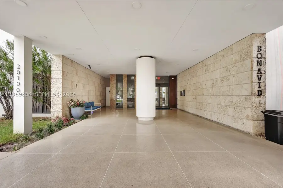 20100 W Country Club Dr #204, Aventura, FL 33180 - #2