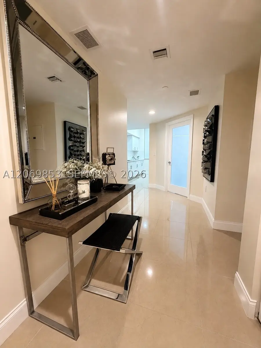 19501 W Country Club Dr #1004, Aventura, FL 33180 - #3
