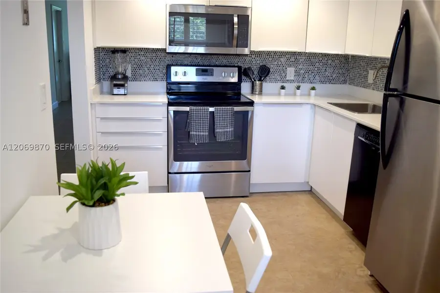 3970 Oaks Clubhouse Dr #306, Pompano Beach, FL 33069 - #2