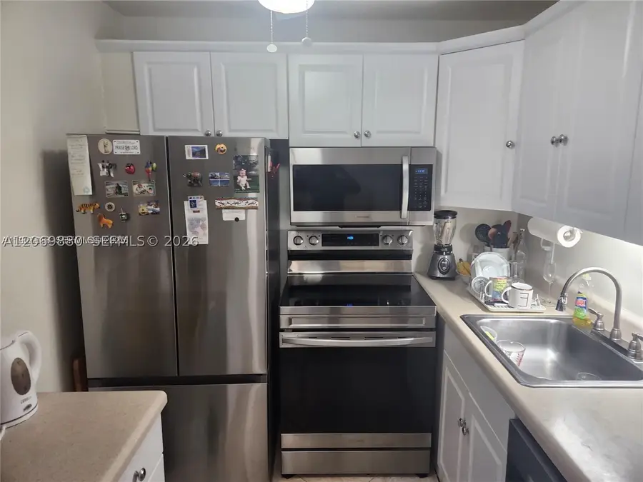 2114 E Cambridge E #2114, Deerfield Beach, FL 33442 - #2