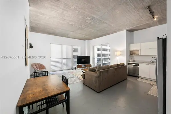 234 NE 3rd St #602, Miami, FL 33132