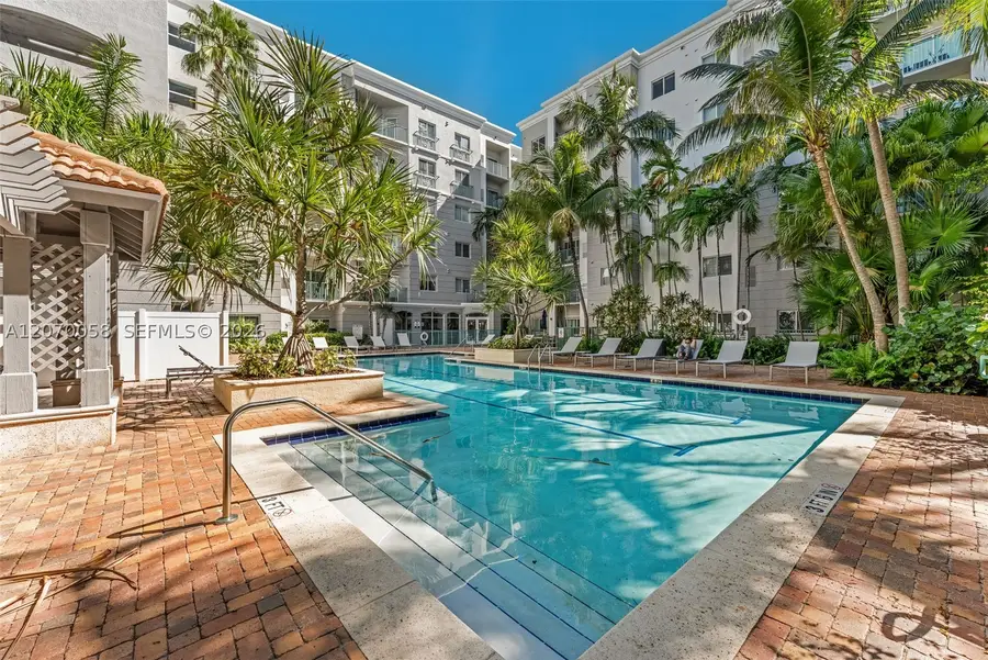 6001 SW 70th St #131, South Miami, FL 33143 - #2