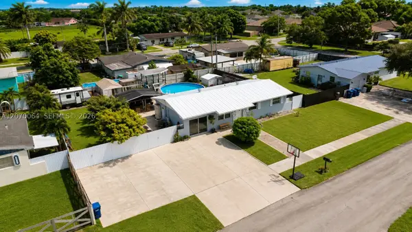 19221 SW 319th St, Homestead, FL 33030