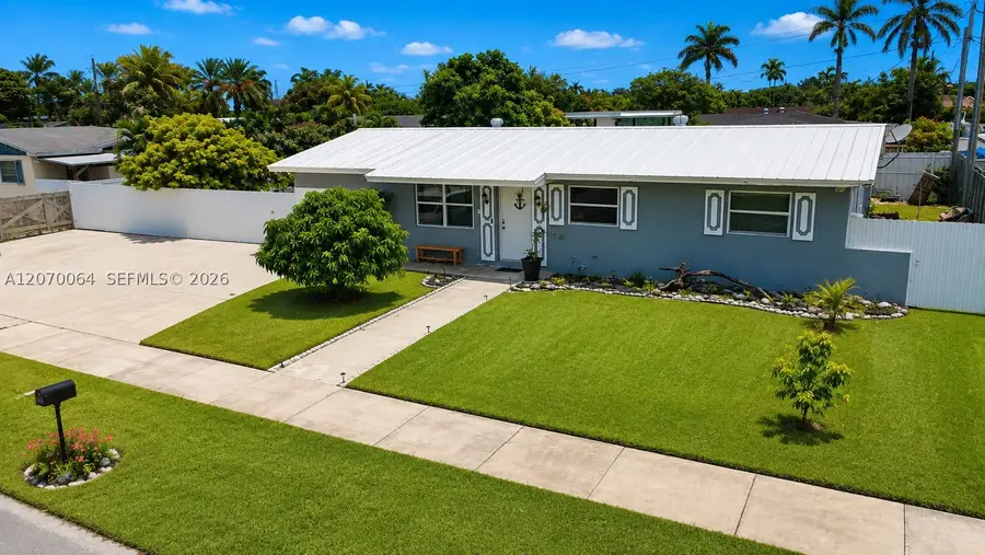19221 SW 319th St, Homestead, FL 33030 - #2