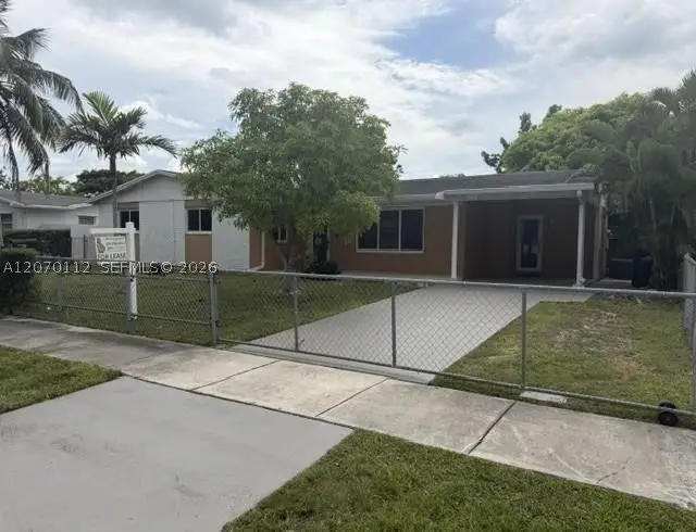 19920 SW 118th Pl, Miami, FL 33177 - #1