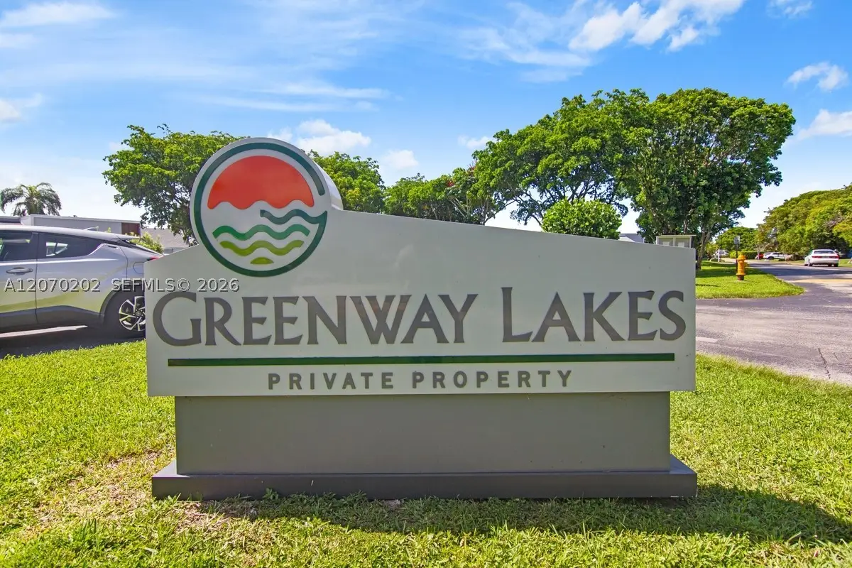 2524 SW 122nd Ct, Miami, FL 33175 - #1