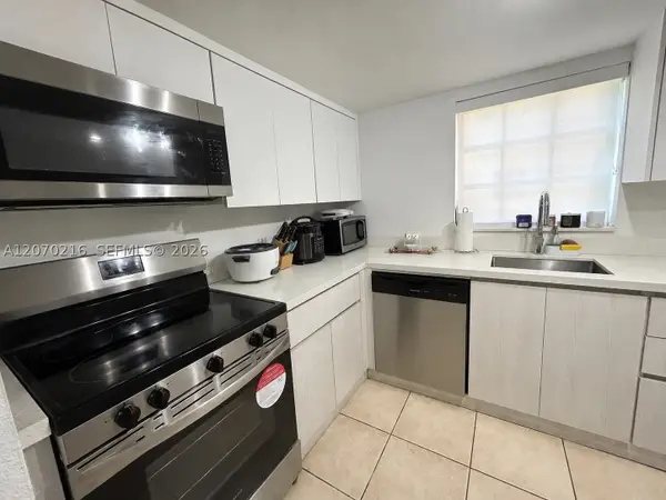 8500 SW 109th Ave #6-220, Miami, FL 33173