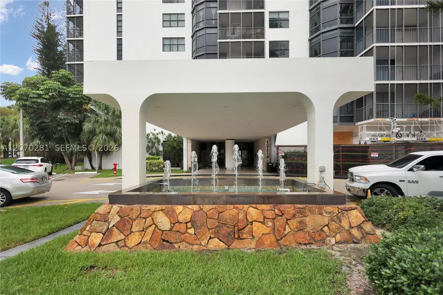 20100 W Country Club Dr #1003, Aventura, FL 33180 - #3