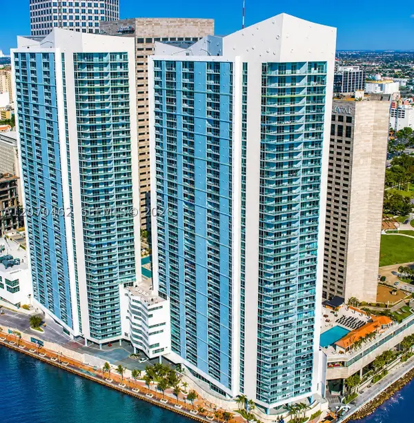 335 S Biscayne Blvd #1500, Miami, FL 33131
