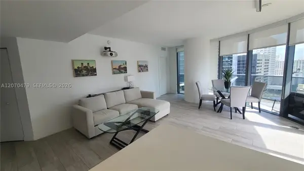45 SW 9th St #1503, Miami, FL 33130