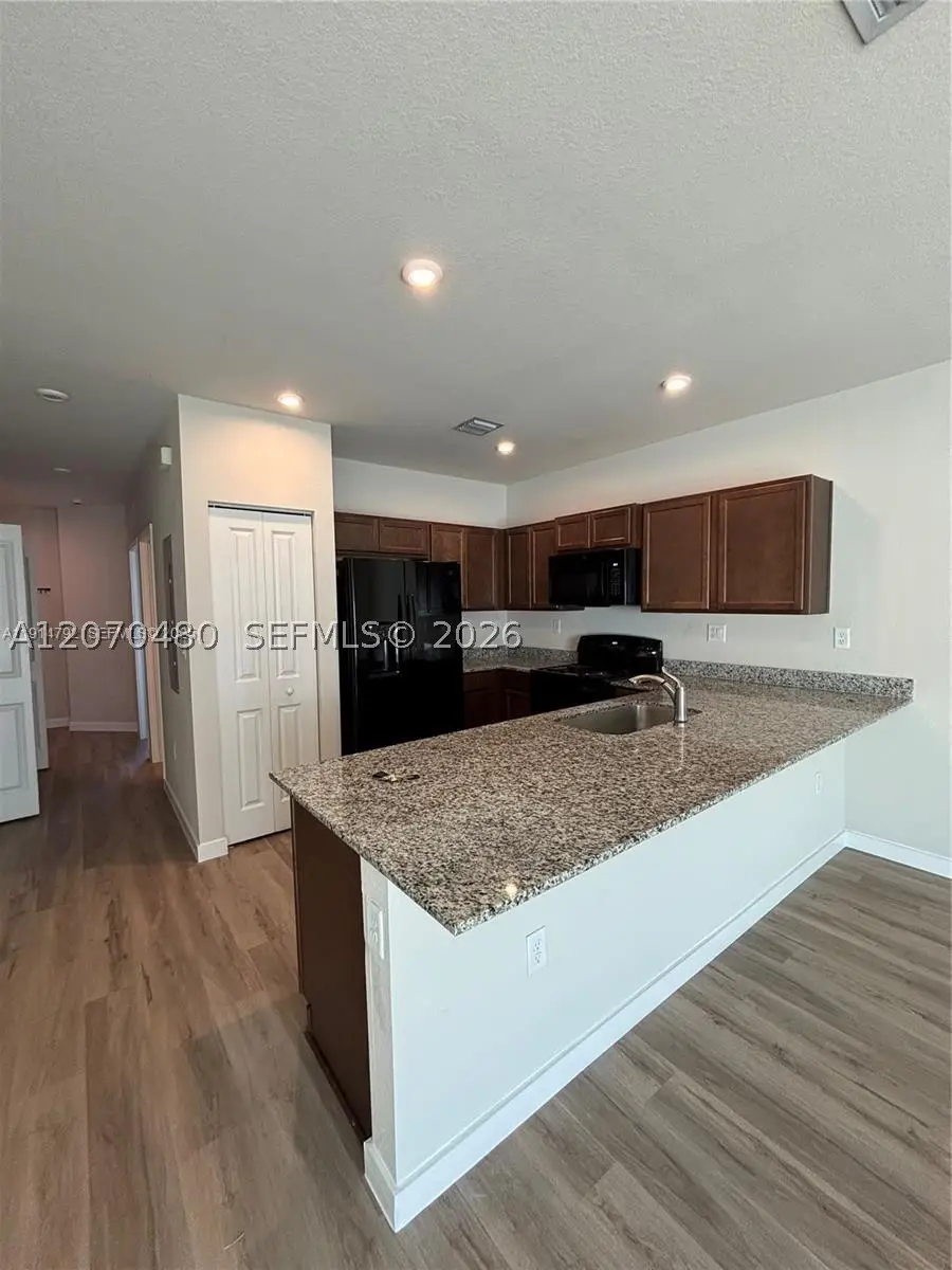 1021 NW 5th St, Florida City, FL 33034 - #2