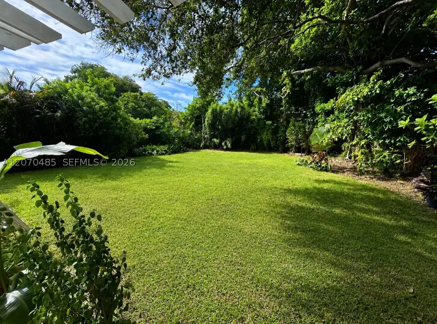 585 NE 121st St, North Miami, FL 33161 - #3