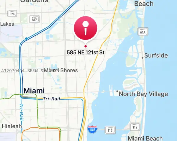 585 NE 121st St, North Miami, FL 33161