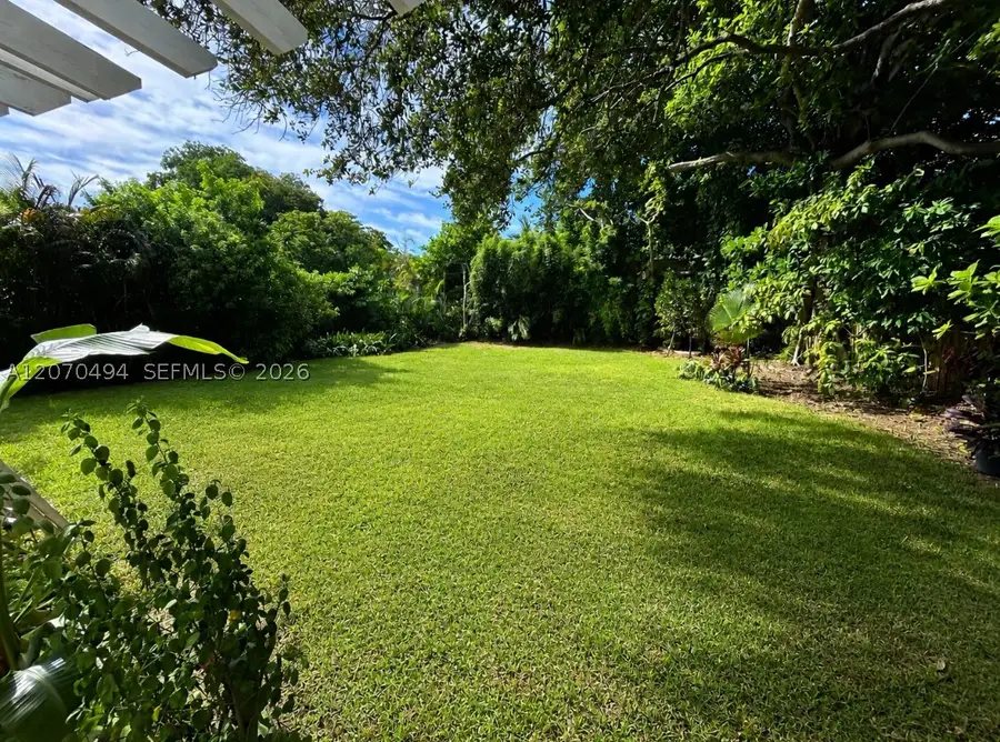 585 NE 121st St, North Miami, FL 33161 - #3