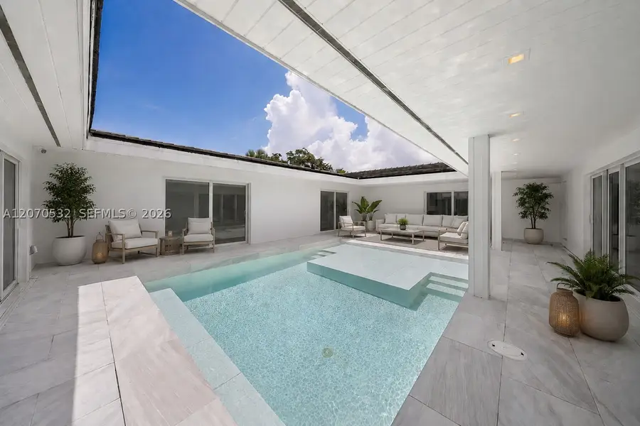 4001 Monserrate St, Coral Gables, FL 33146 - #2