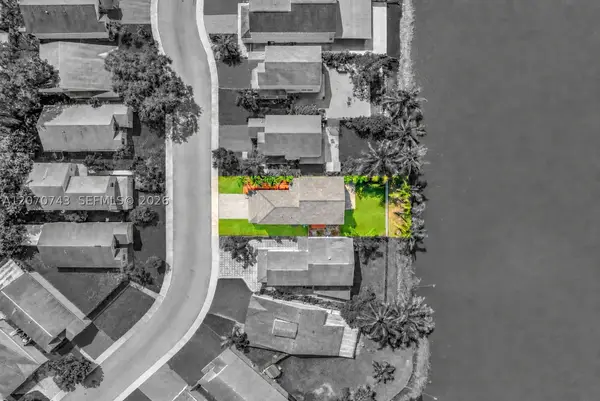 223 SW 159th Way, Sunrise, FL 33326