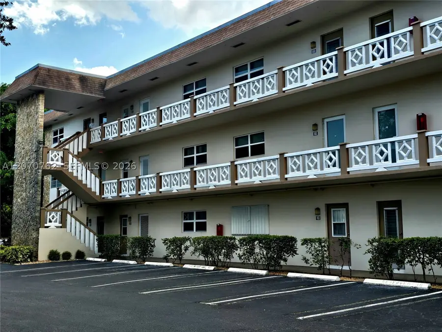 3405 NW 48th Ave #601, Lauderdale Lakes, FL 33319 - #2