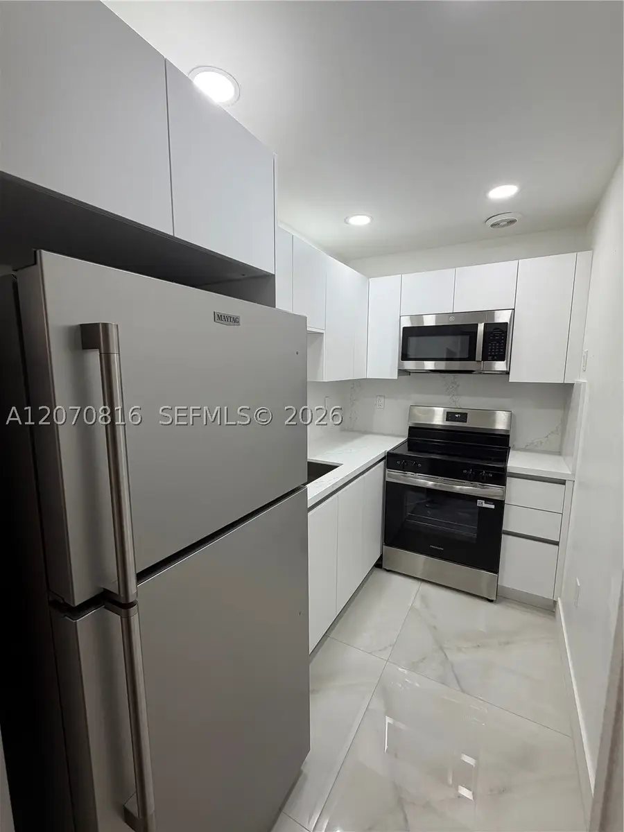 4713 NW 7th St #409-1, Miami, FL 33126 - #3