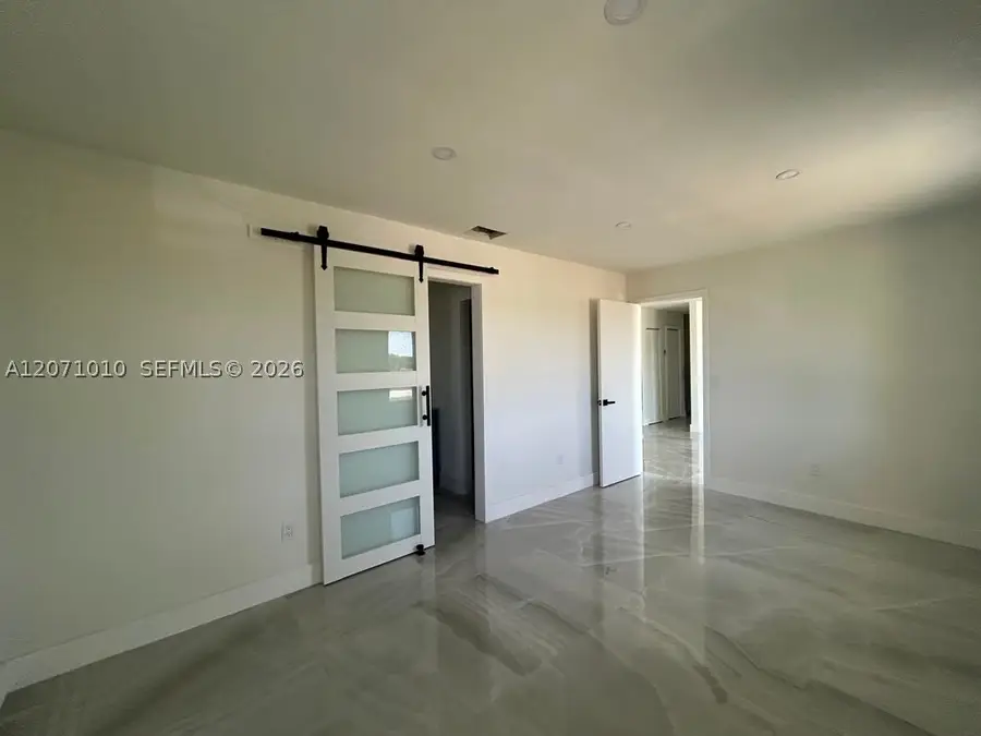345 SW 18th Ave, Homestead, FL 33030 - #2