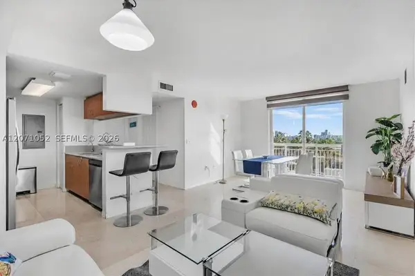 816 NW 11th St #607, Miami, FL 33136