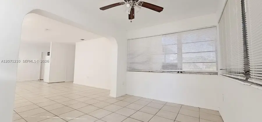 2781 NW 13th Ct, Fort Lauderdale, FL 33311 - #2
