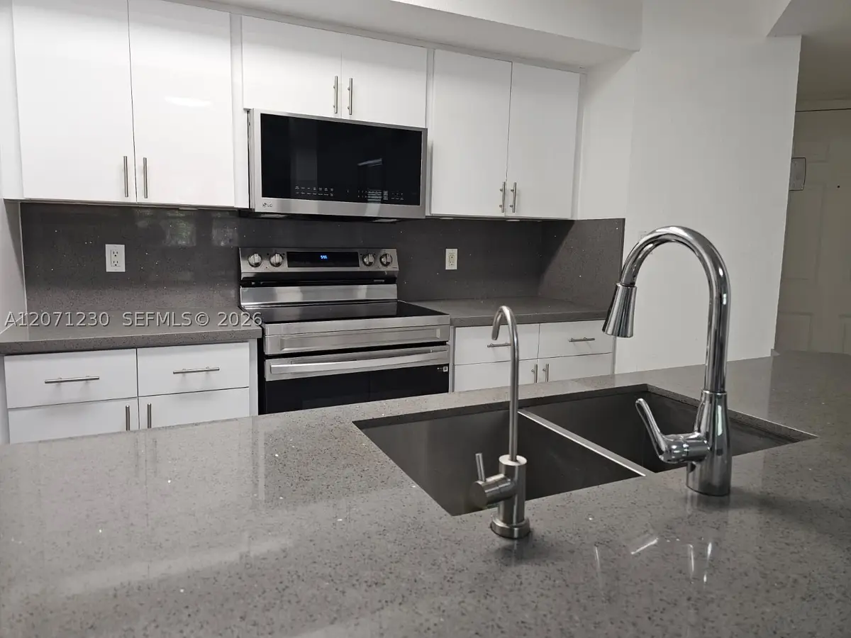 Address Withheld By Seller, Miami, FL 33196 - #1
