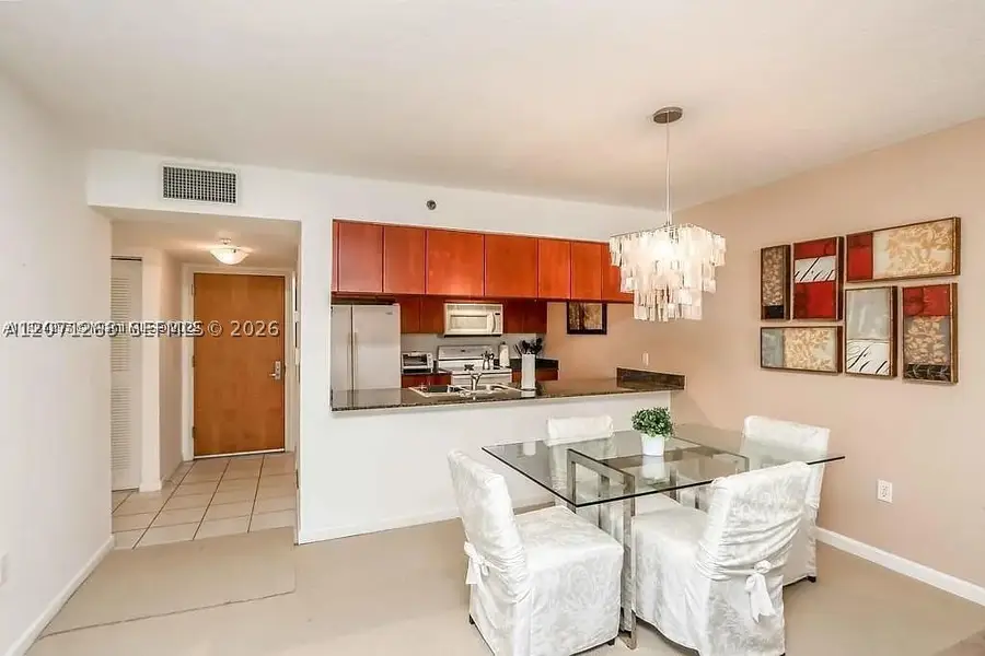 1200 Brickell Bay Dr #1518, Miami, FL 33131 - #2