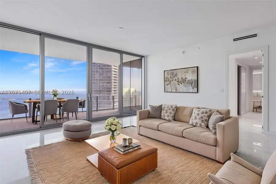 300 Biscayne Boulevard Way #4303C, Miami, FL 33131 - #2