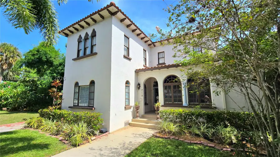 219 S 17th Ave S, Lake Worth, FL 33460 - #3